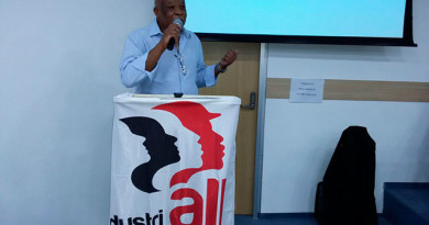 sergio-em-seminario-industriall-volta-redonda