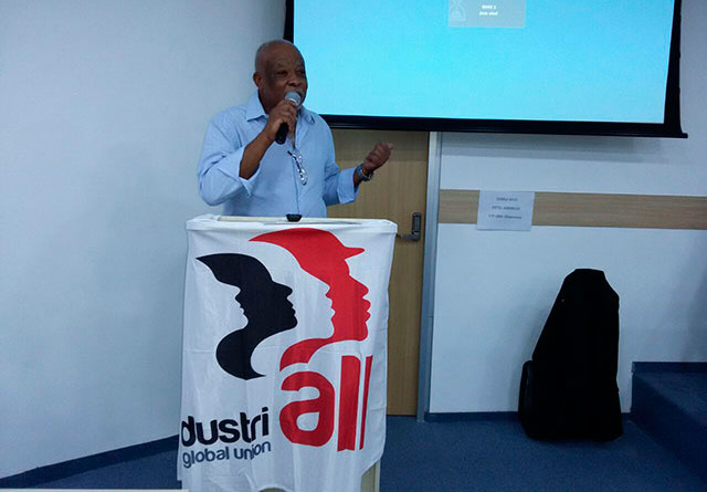 sergio-em-seminario-industriall-volta-redonda